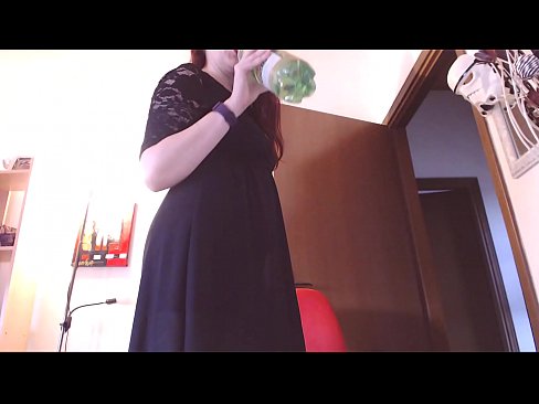 ❤️ Un escravo sumiso que adora as bragas sucias e deliciosas vese obrigado a masturbarse despois de ver este vídeo! ️ Vídeo de sexo en % gl.pornohdmega.ru % ❌️❤